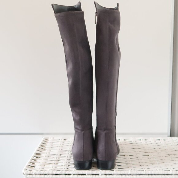 NEW Michael Kors Suede Over The Knee Boots Gray Low Heel Flat Tall Winter Boot 8 - Picture 4 of 15